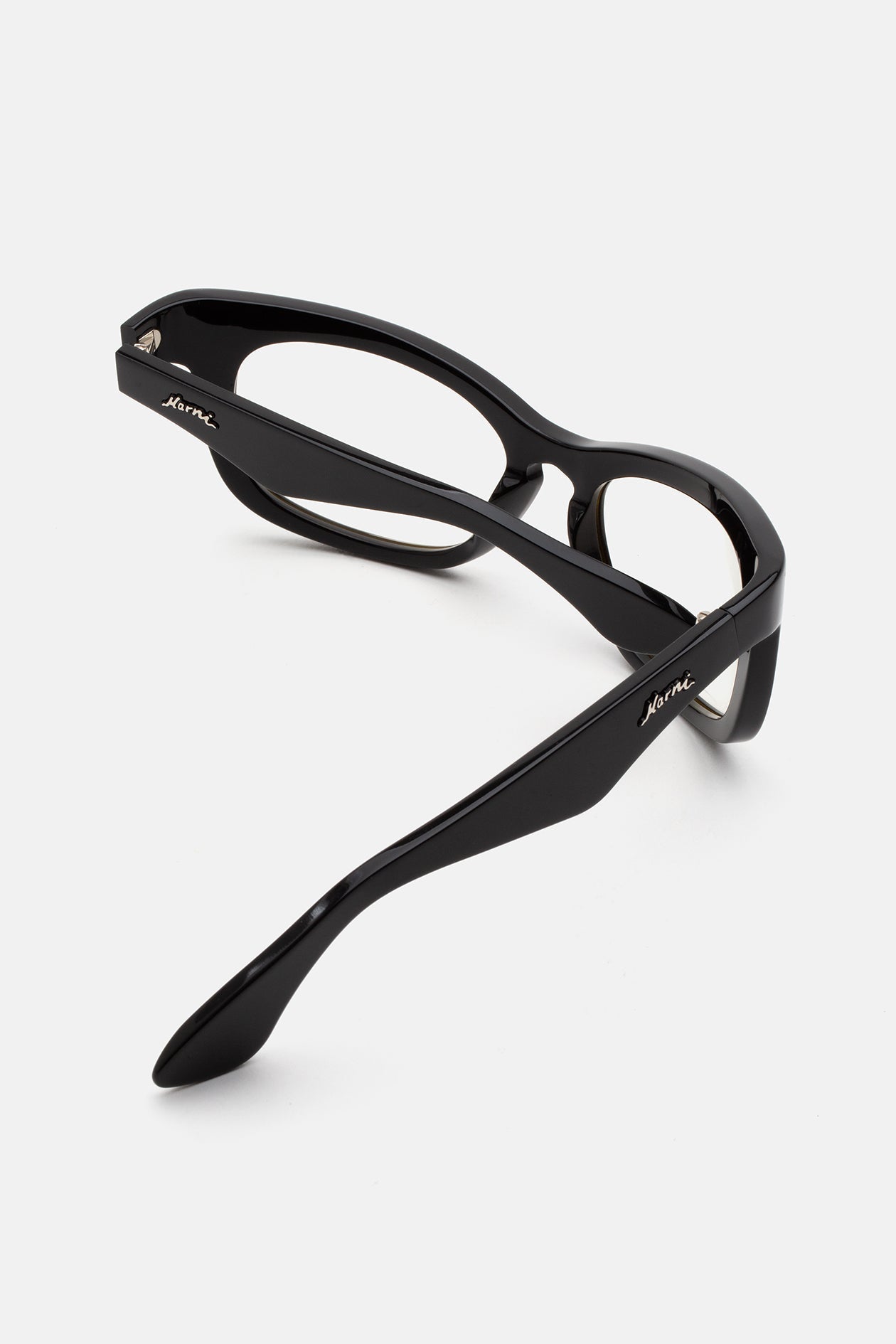 Isamu black e5u