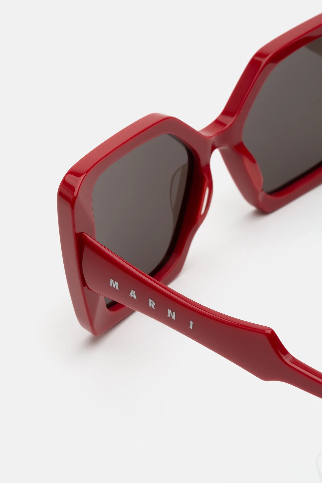 Nimrela Red