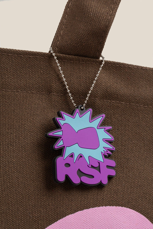 llavero RSF morado