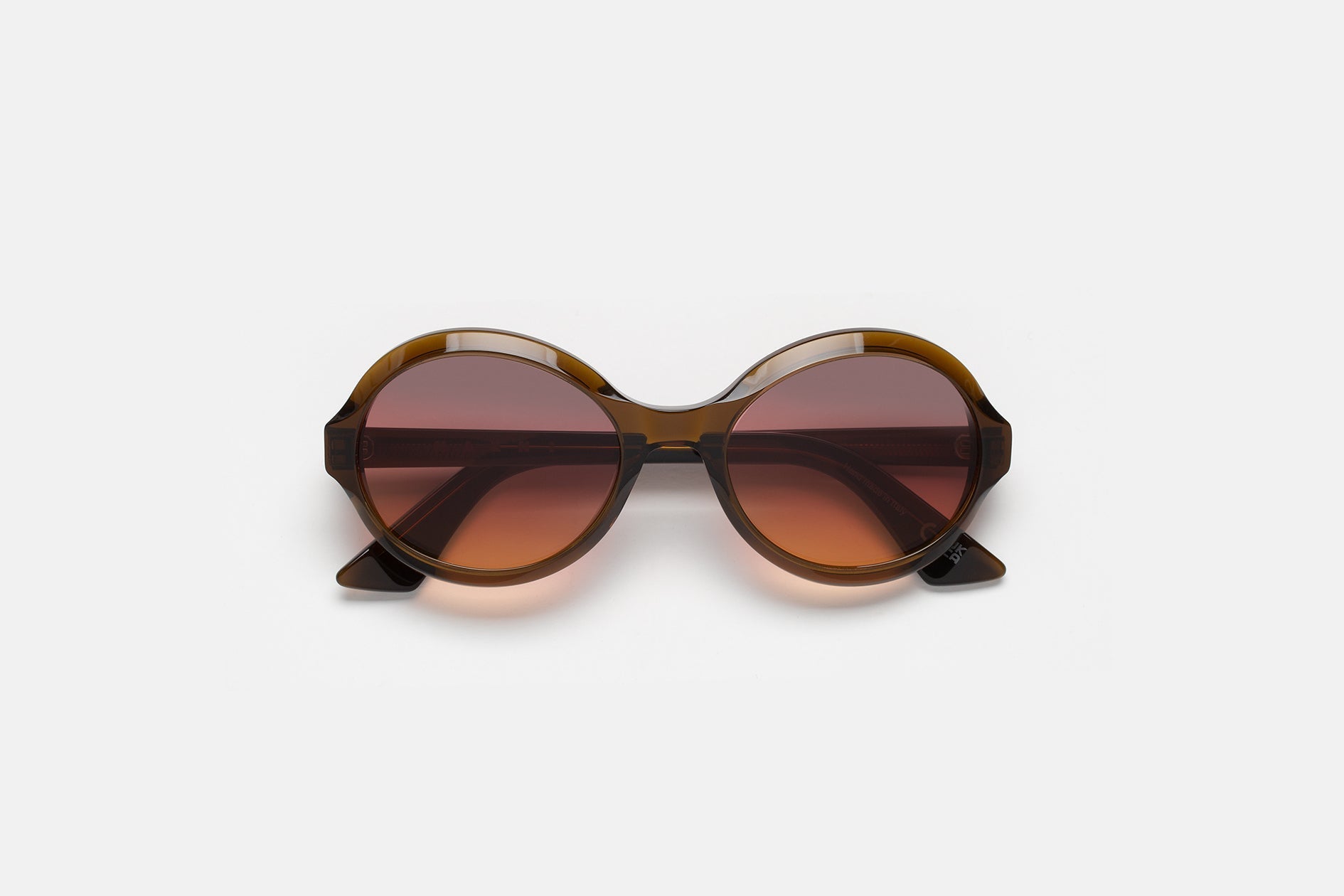 Nozea Brown