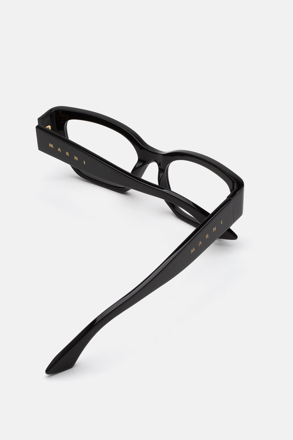 Iyora Black