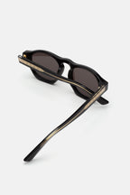 Yunari Black