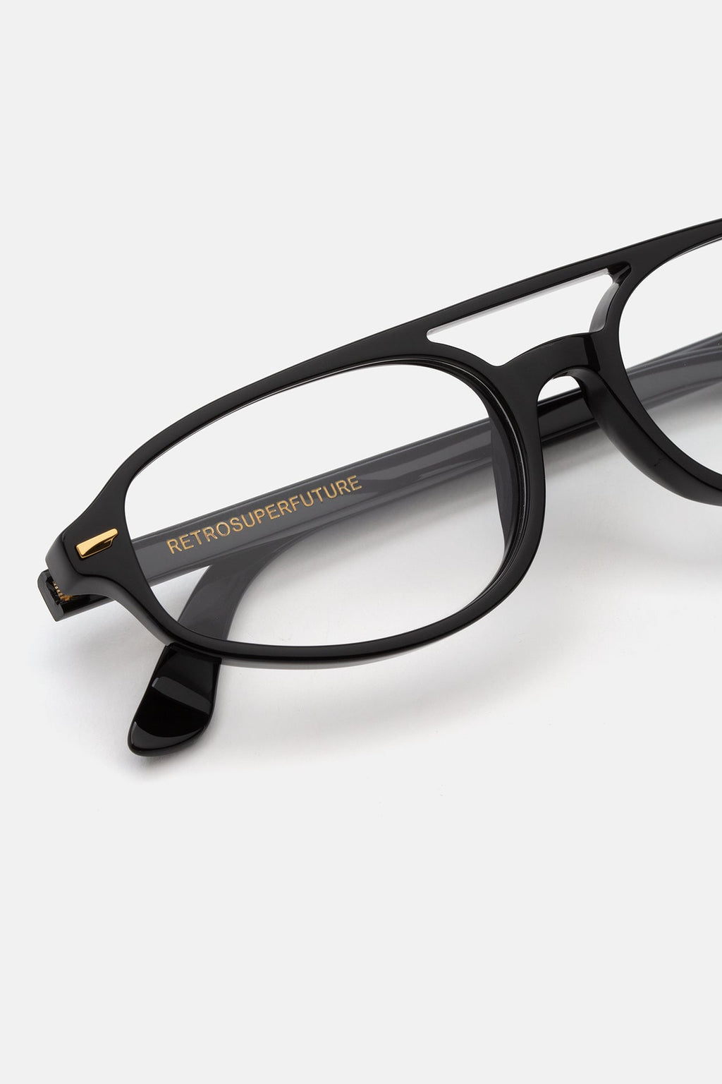 Numero 153 Black