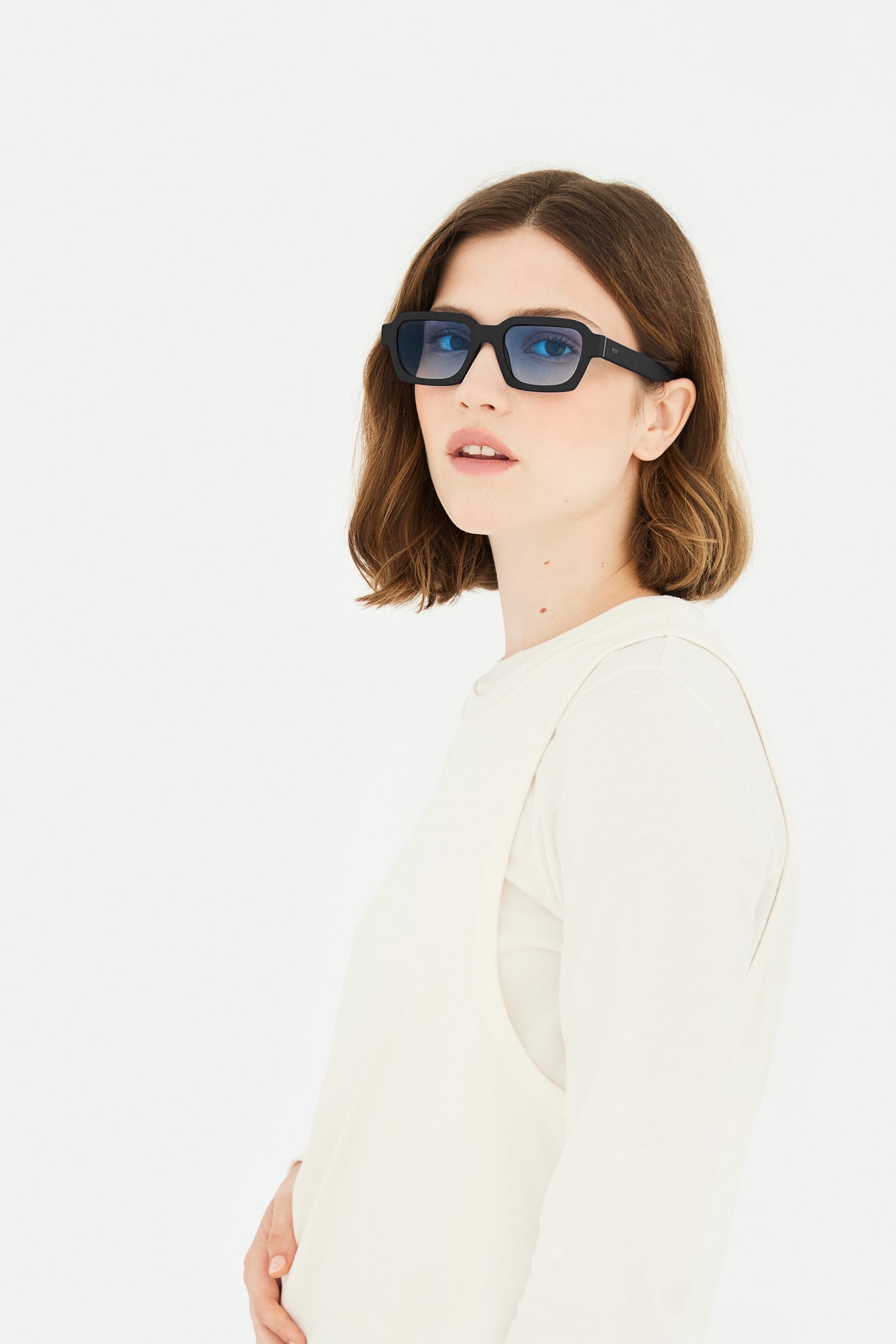 Caro Black Matte/Blue