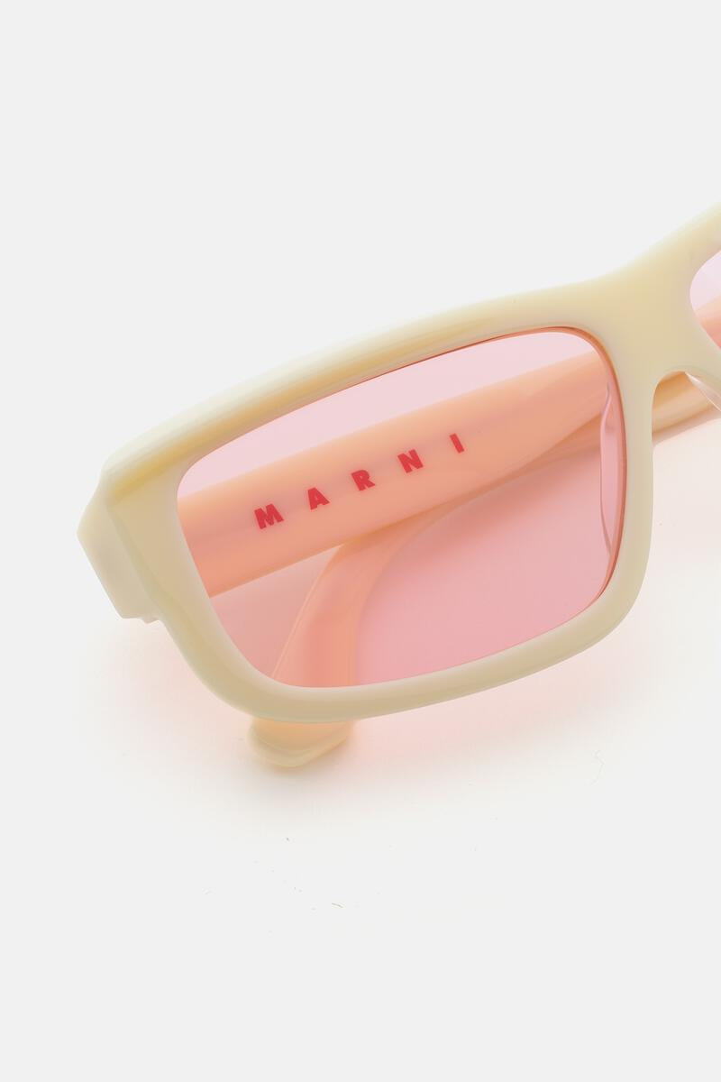 Annapuma Circuit Babe